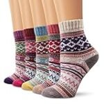 Análisis: Combinación perfecta para el frío - Botas UGG con calcetines en montañismo de invierno